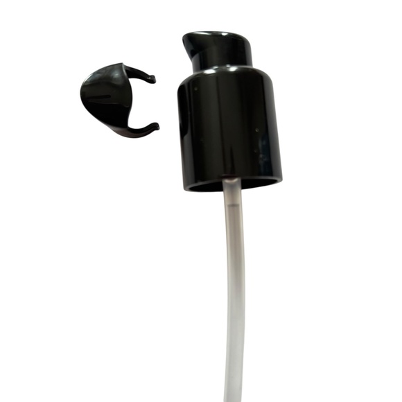 MAC Foundation Pump - Picture 2 of 8